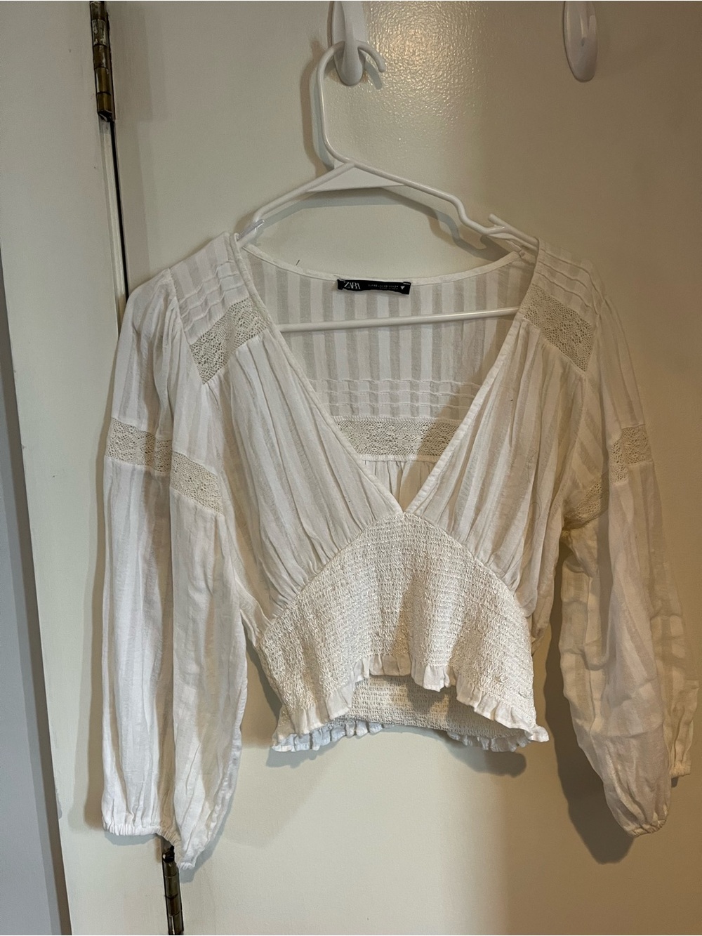 Zara White Cropped V-Neck Smocked Peasant Blouse